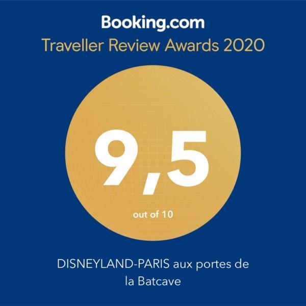 ביוסי-סיינט-ג'ורג' Disneyland-Paris Aux Portes De La Batcave מראה חיצוני תמונה
