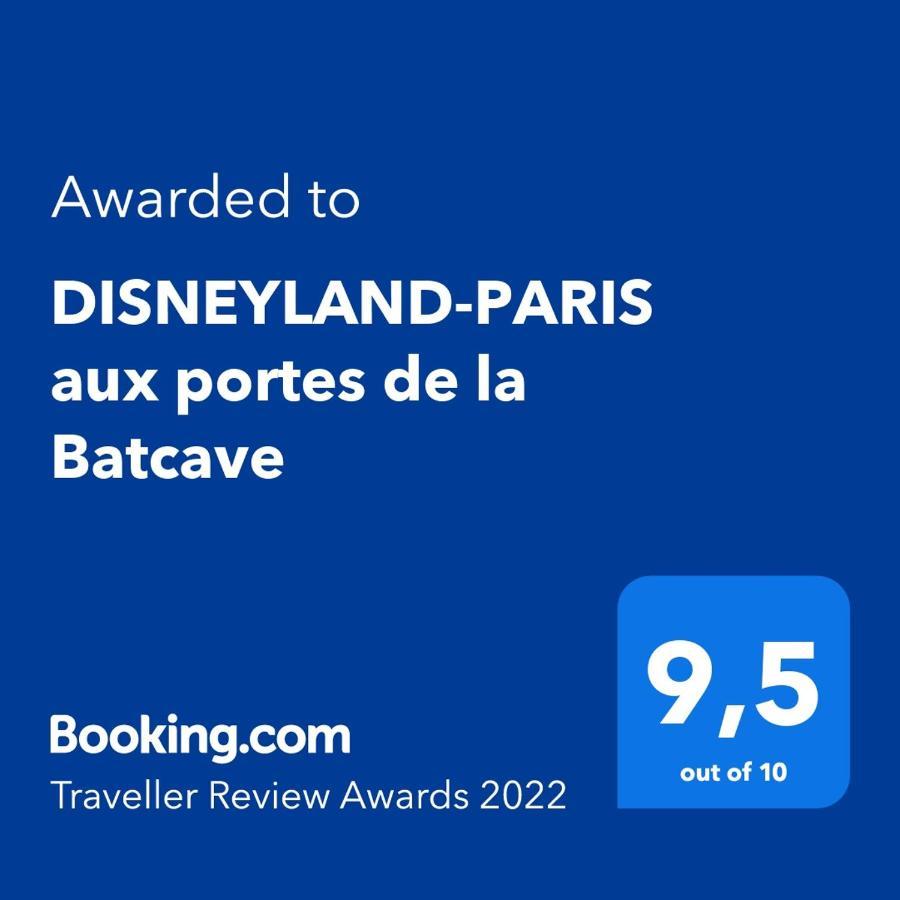 ביוסי-סיינט-ג'ורג' Disneyland-Paris Aux Portes De La Batcave מראה חיצוני תמונה